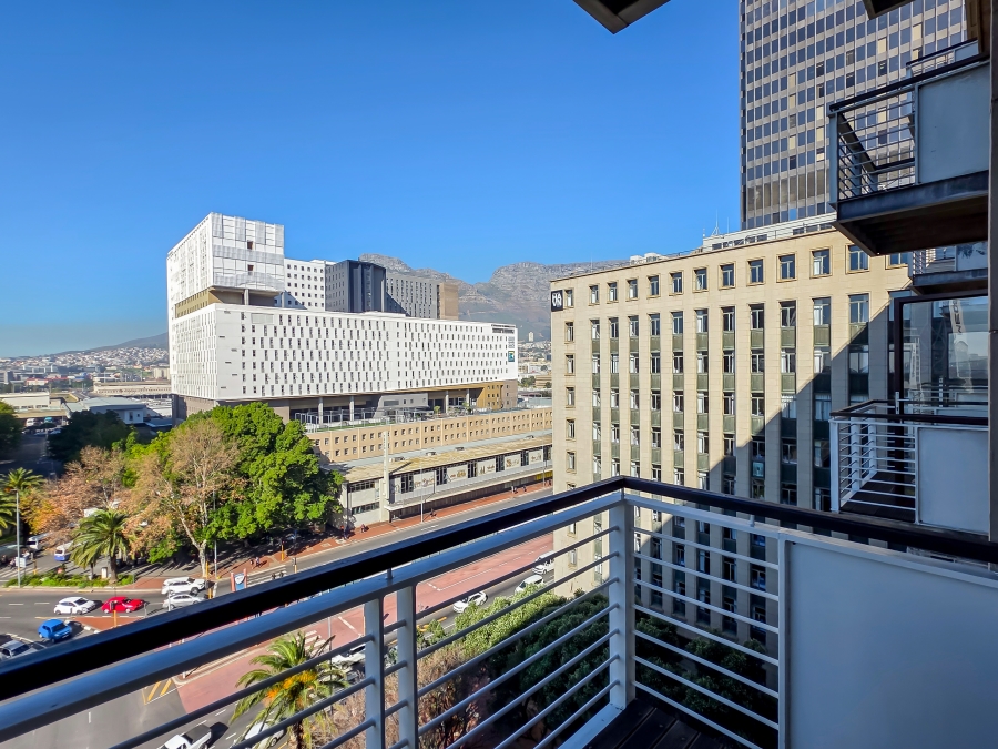 1 Bedroom Property for Sale in Cape Town City Centre Western Cape